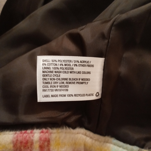 Stylish cropped wool like jacket💅😘💄👛 - Picture 7 of 7